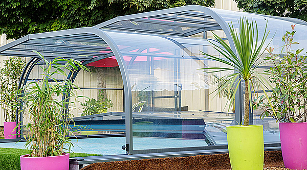 Abris de Piscine en Polycarbonate transparent