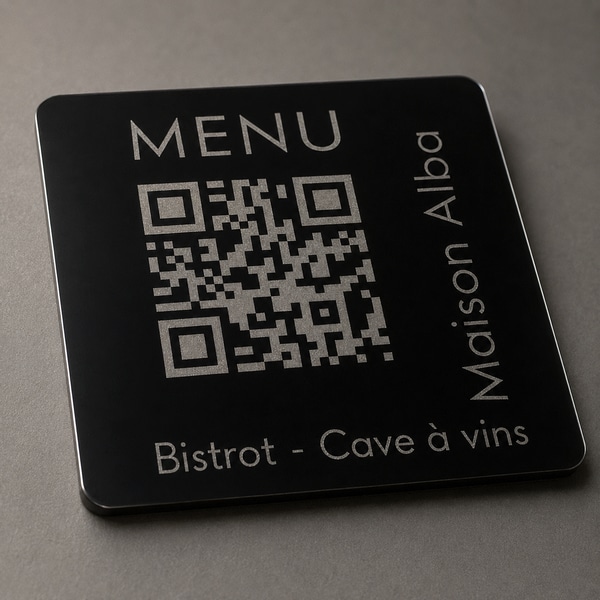 Gravure laser sur plaque de Plexiglass noir, plaque de restaurant avec QR code